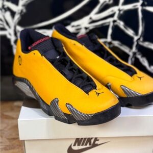 Jordan 14 University Gold 5Y